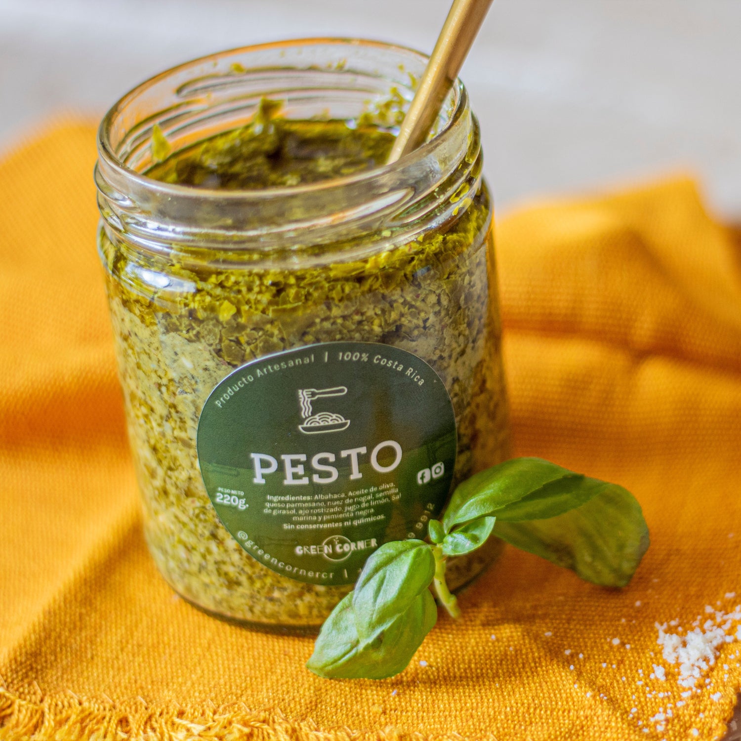 Pesto de albahaca